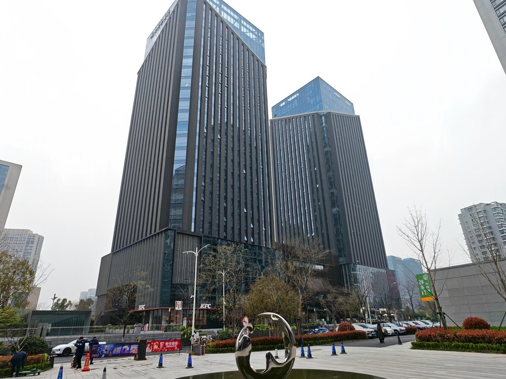 圆伦大厦外观图